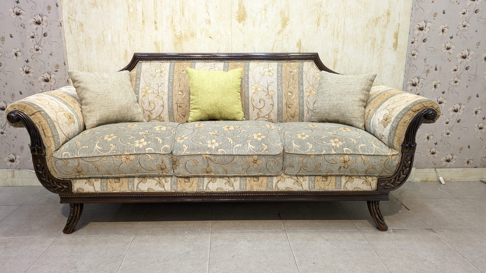Sofa Set