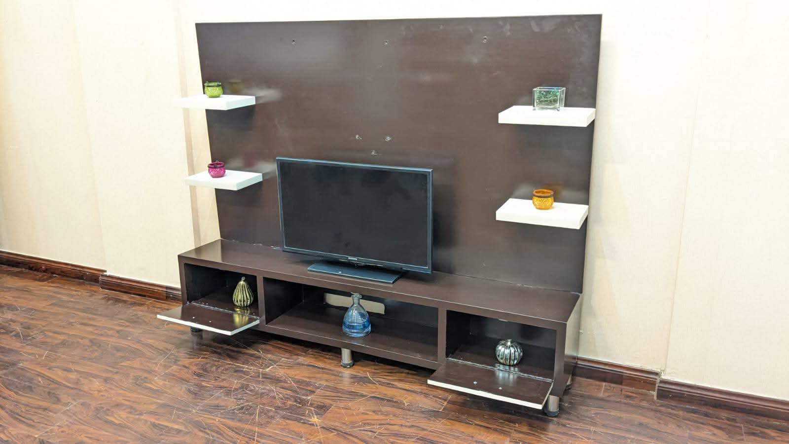Wall Mounted LED Unit