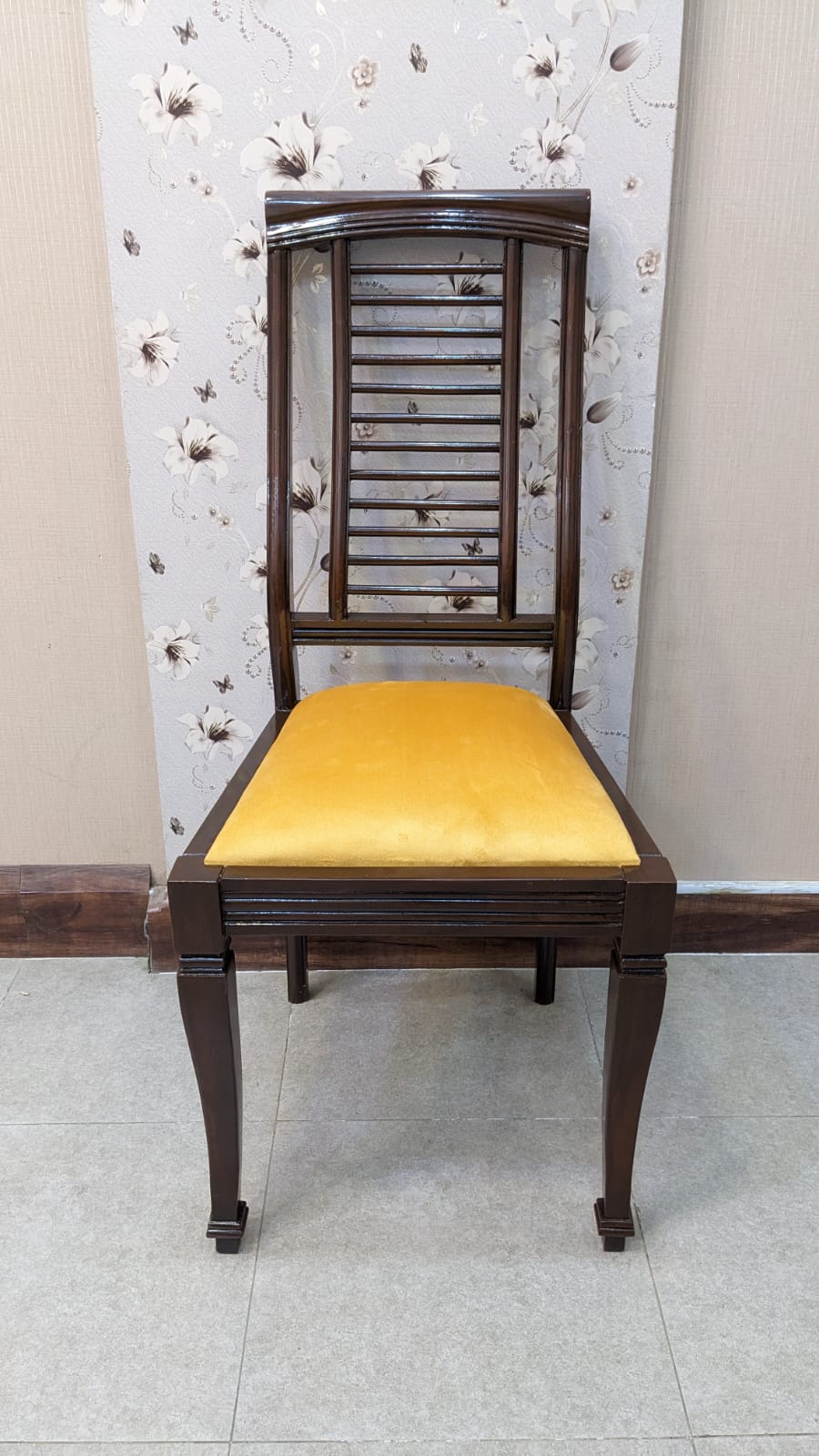 Solid Sheesham Wood 6 Seater Dining Table