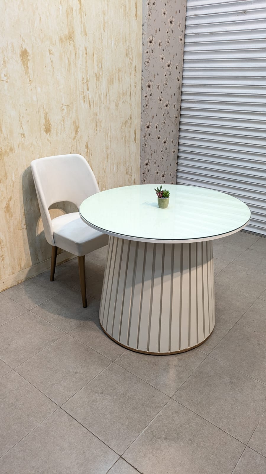 4 Seater Dining Table
