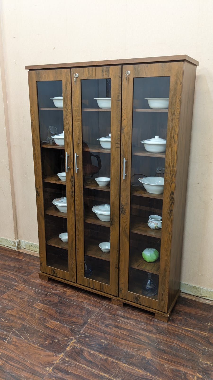 DivineCrafts Brand New Crockery Divider