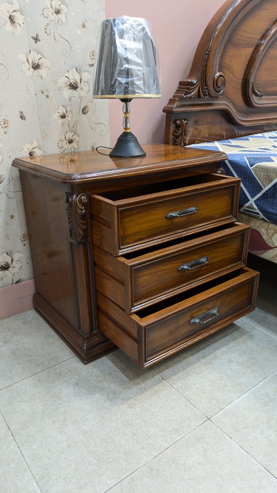 Sheesham Wood And Ply King Size Bed Set