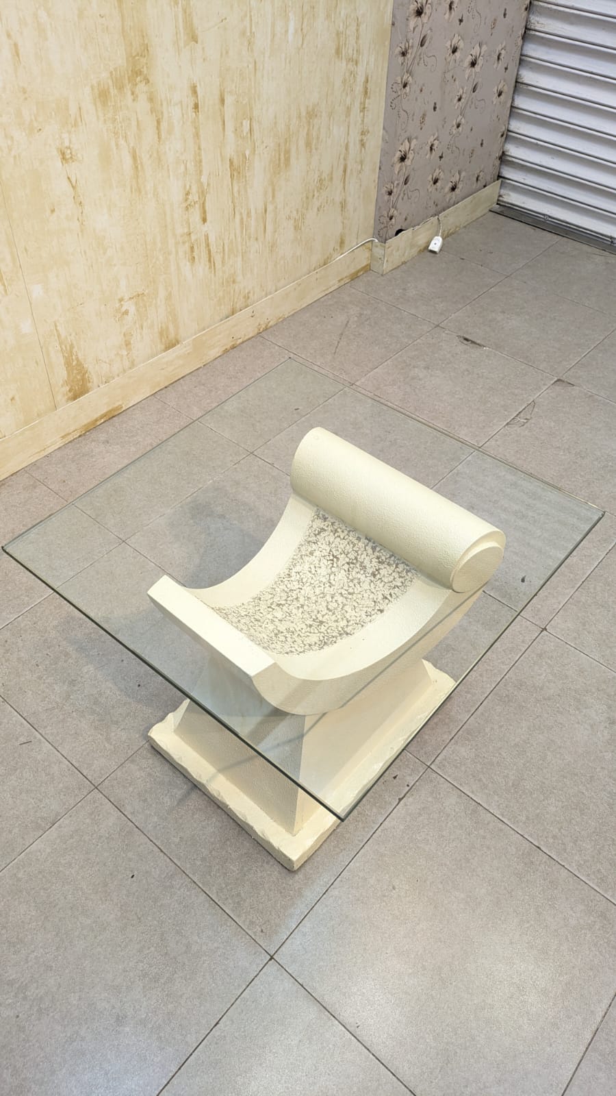 Center Table with 2 Side Tables