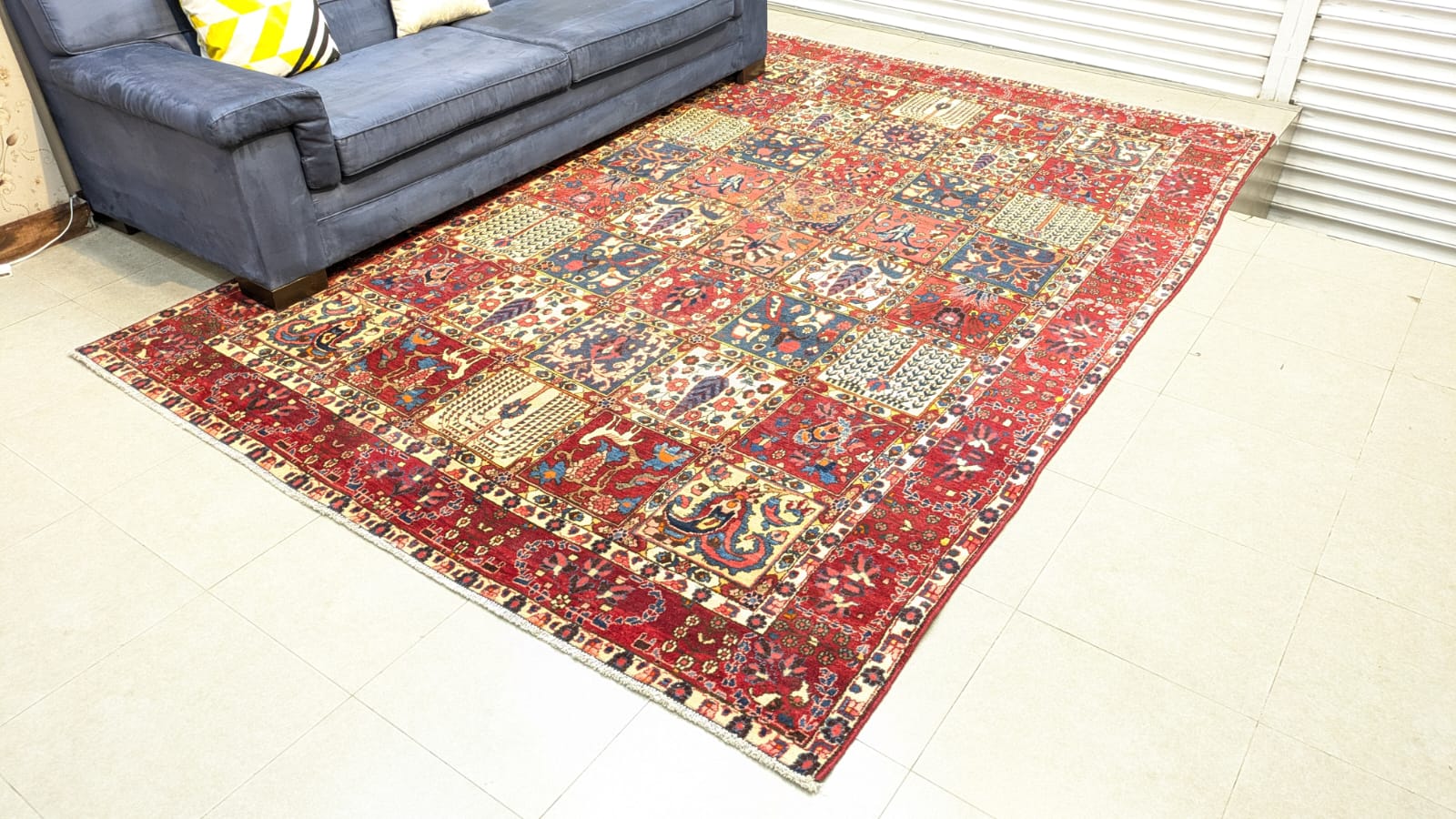 Vintage Bakhtiari Iran Hand Knotted Carpet