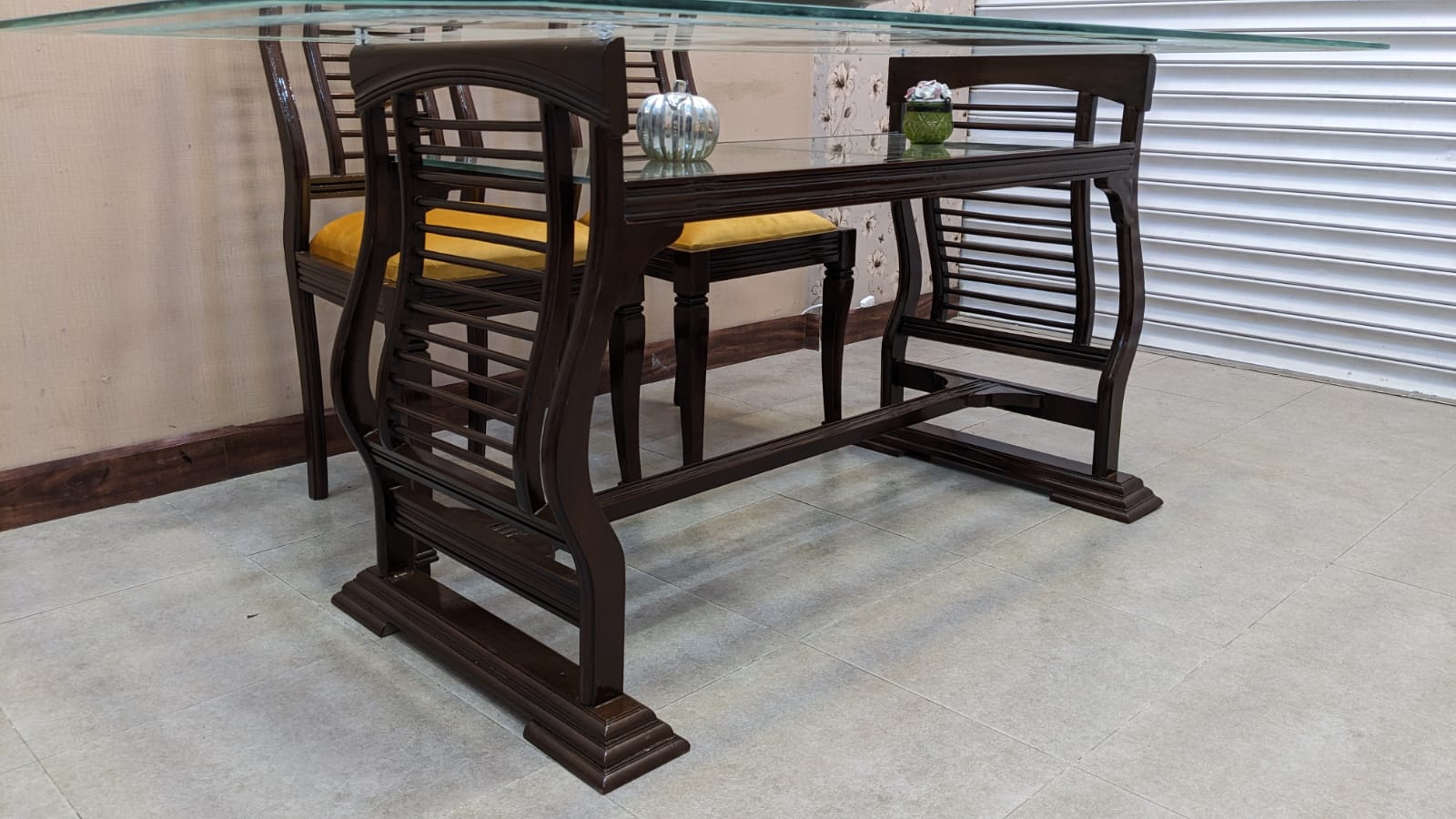 Solid Sheesham Wood 6 Seater Dining Table