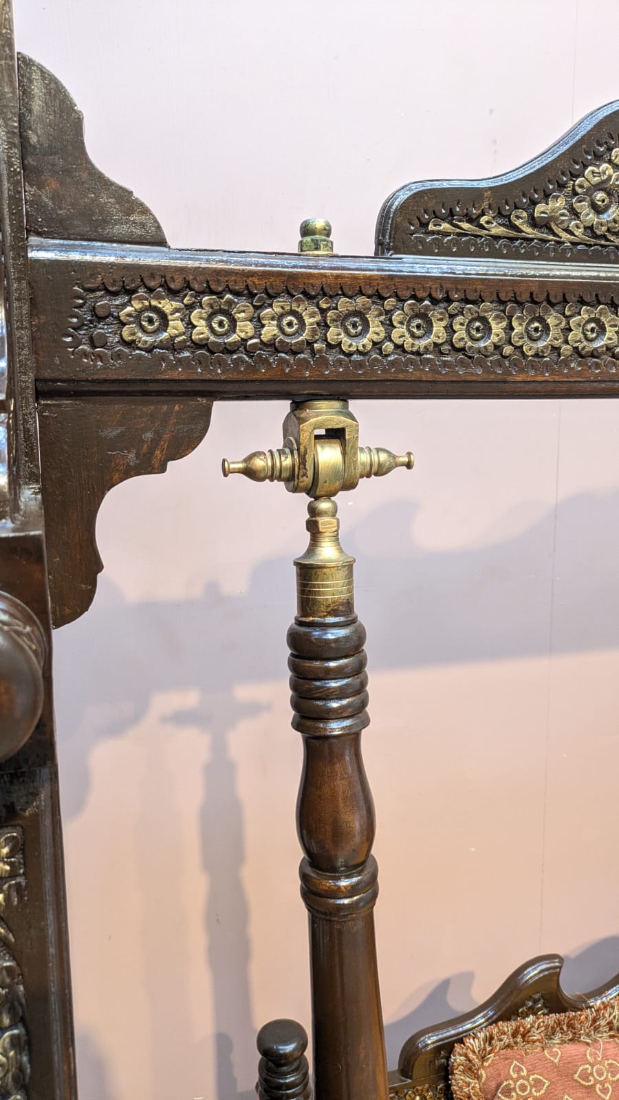 ROYAL ELEGANCE – A TIMELESS CHINIOTI JHOOLA MASTERPIECE