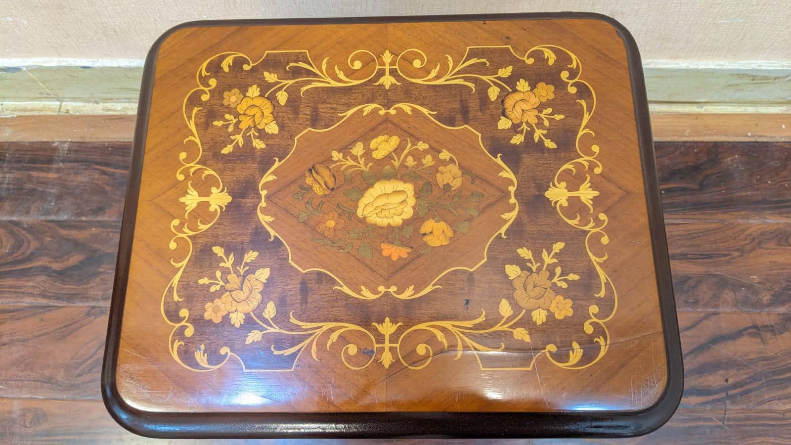 🔥Antique Imported Italian🔥 Nesting Wooden Modern Marquetry Classic Table