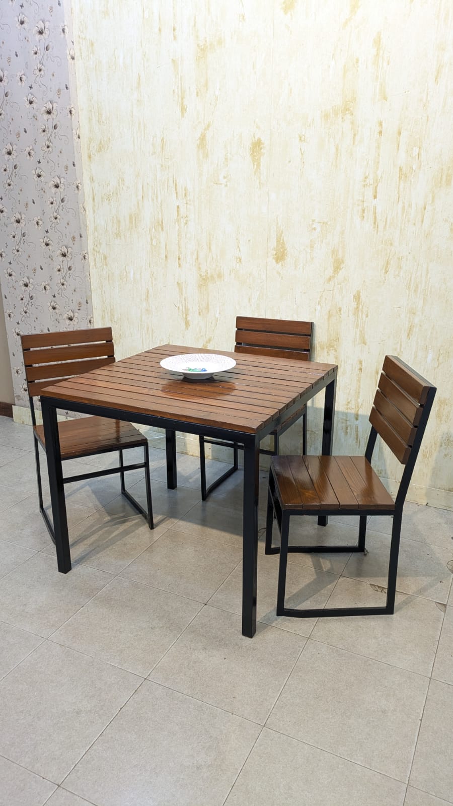4 Seater Dining Table Set
