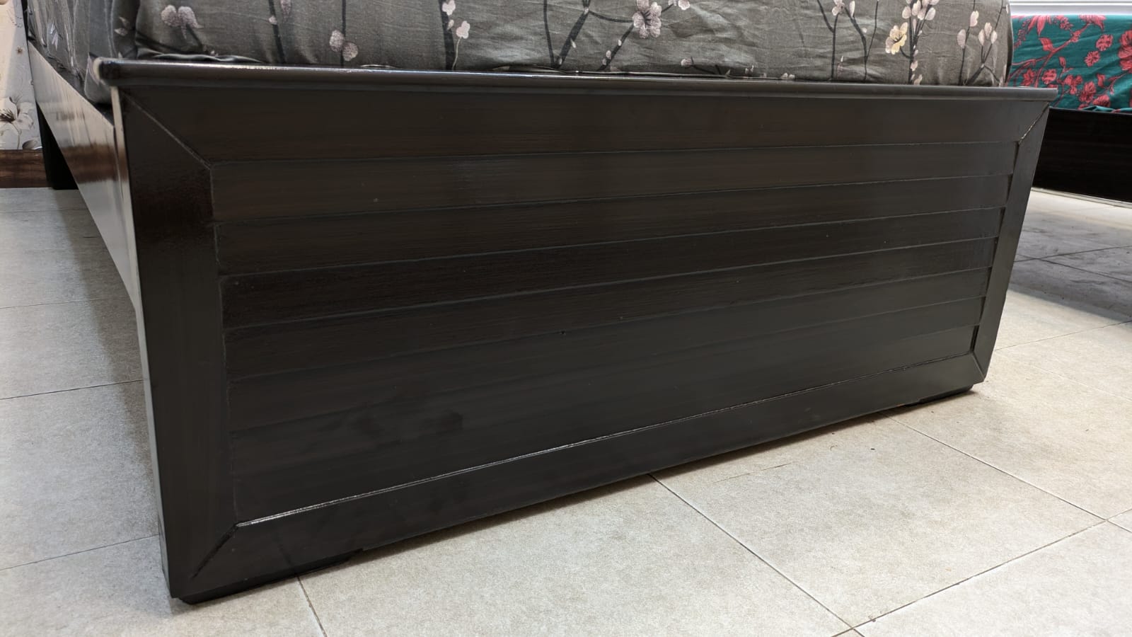 Pair of Single Beds with Dura Comfort Foam Mattresses