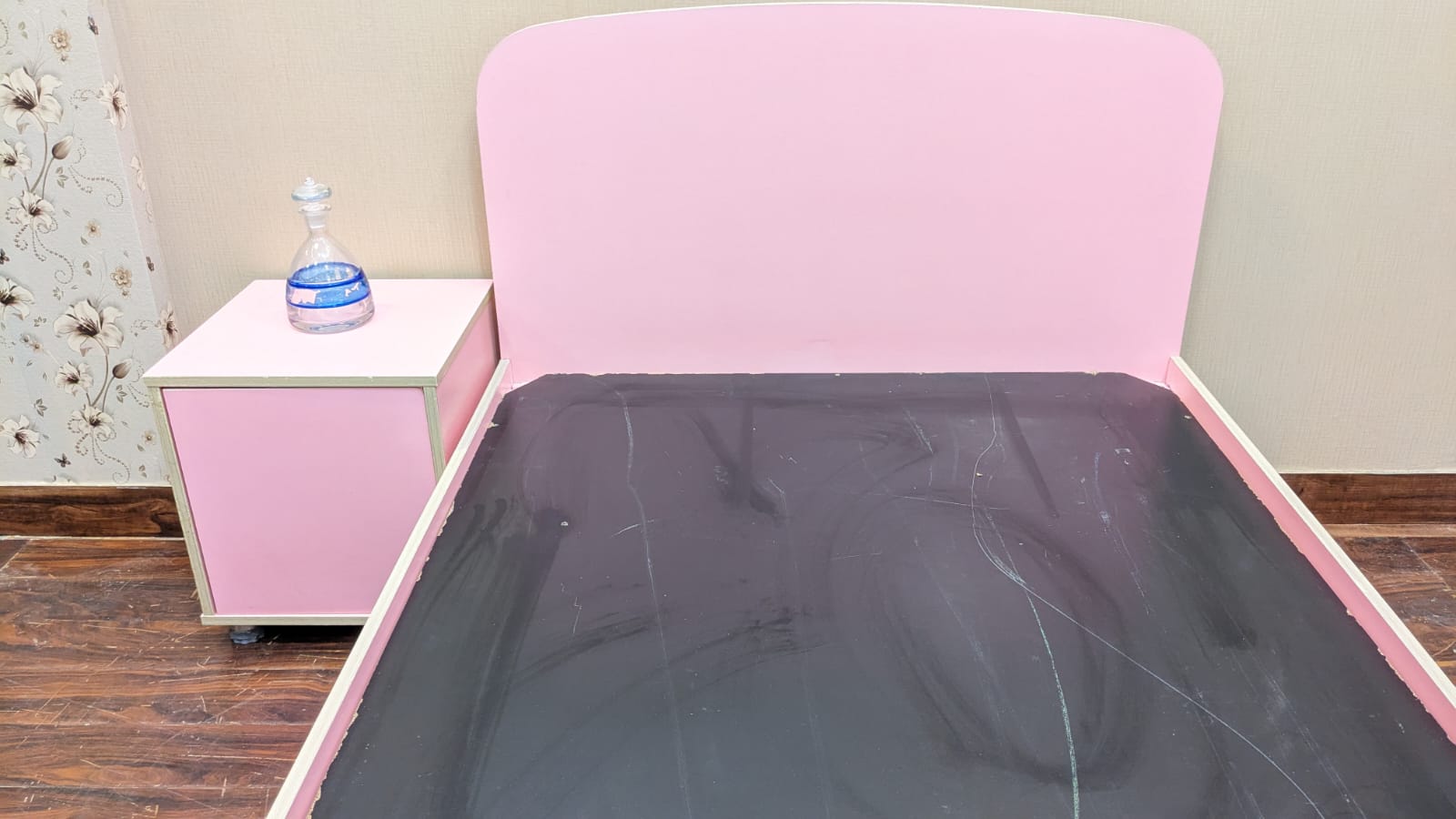 ✨Habitt✨ Rose Single Bed Set