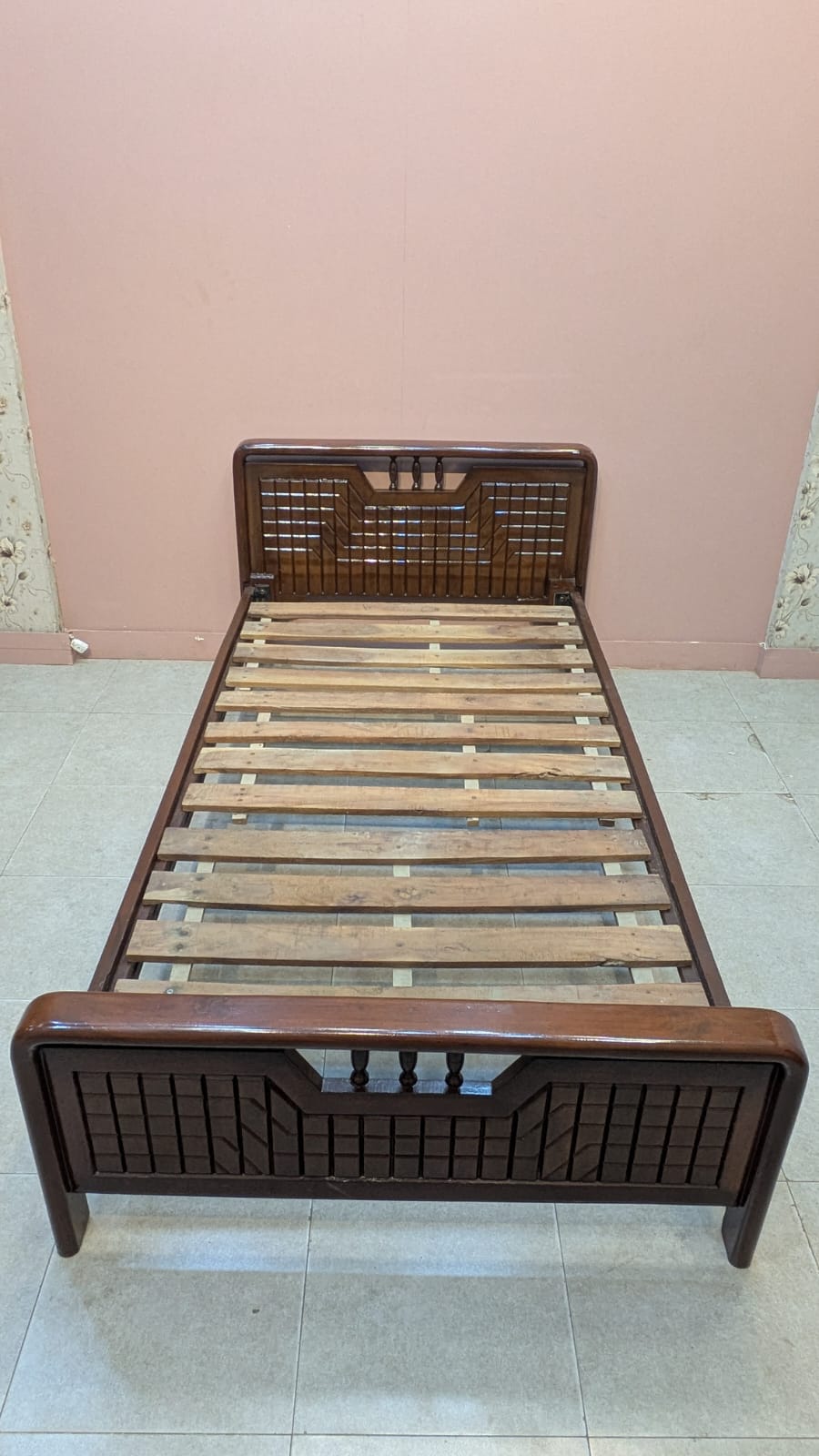 Single bed