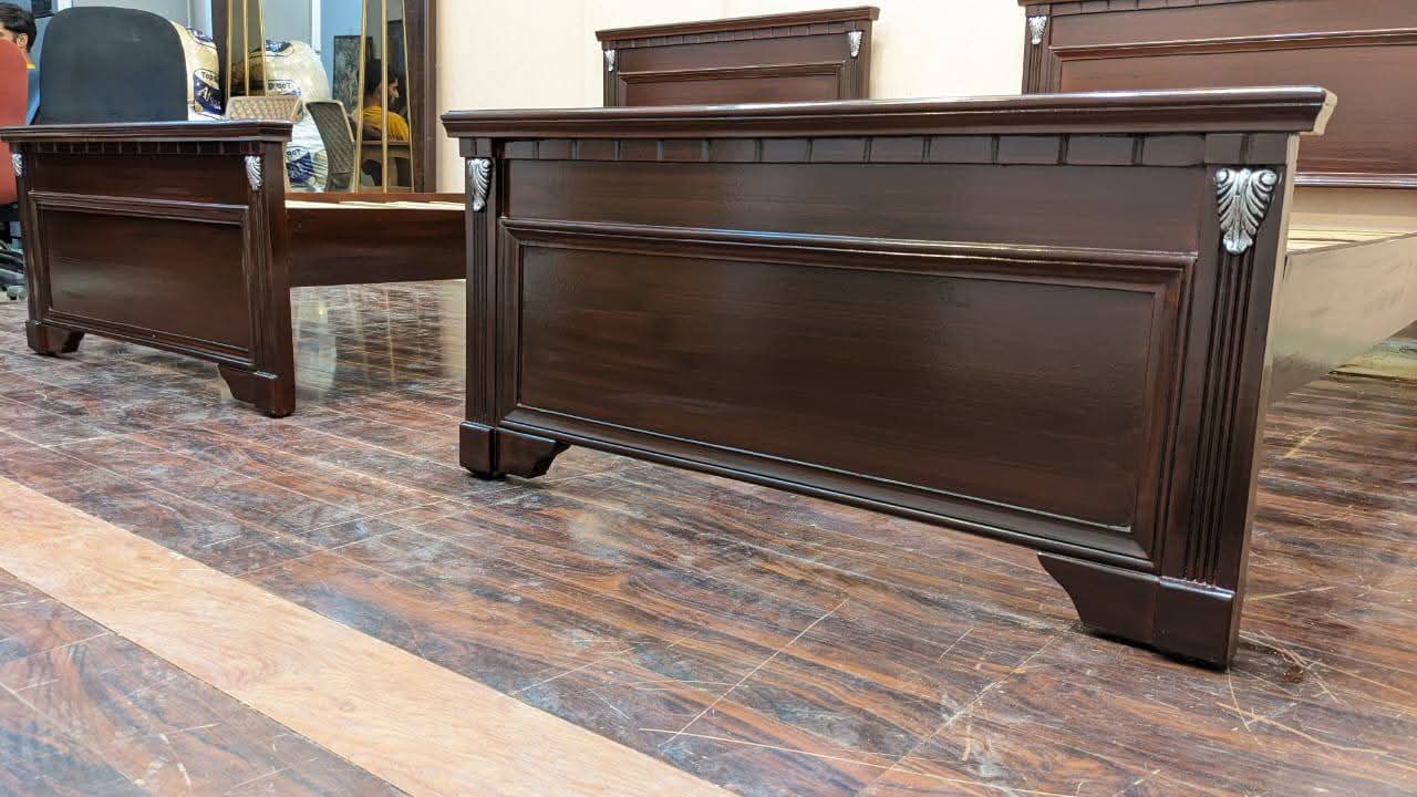 Pair Of Single Bed With Shared Side Table