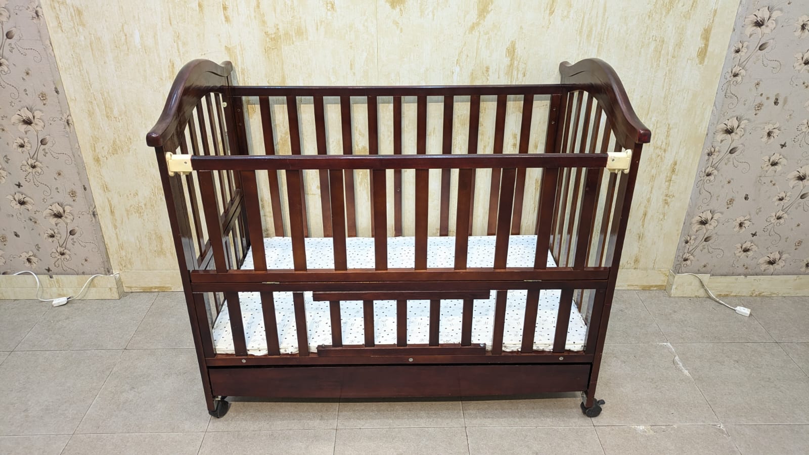 Imported Babies World Baby Cot with Mattress