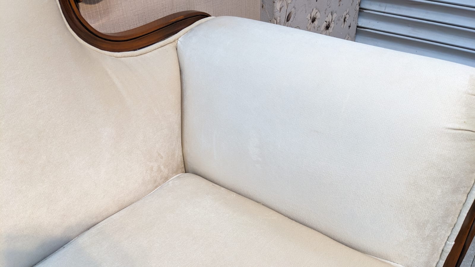 Solid Sheesham Wood 2 Seater Divan