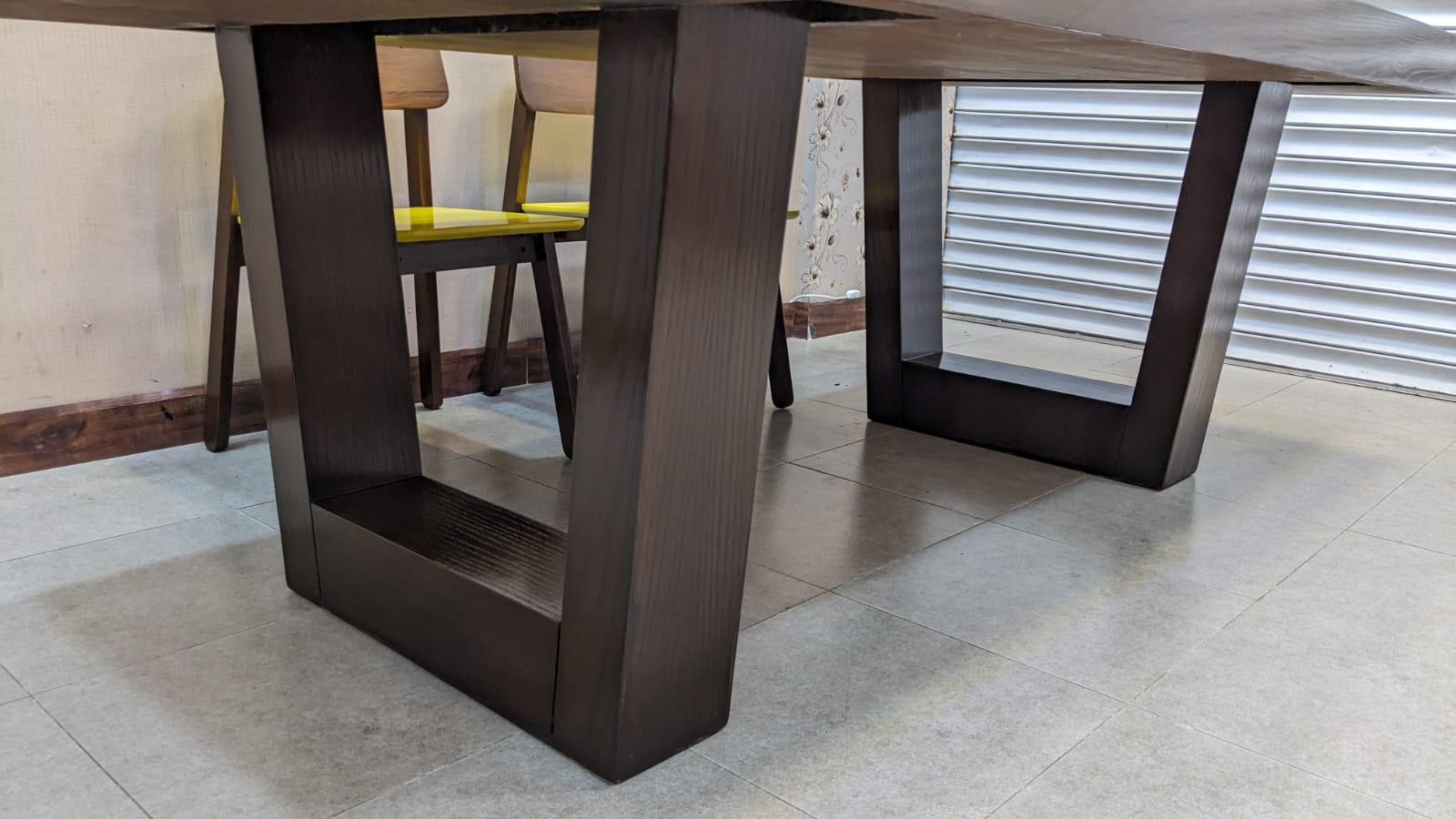 6 Seater Dining Table