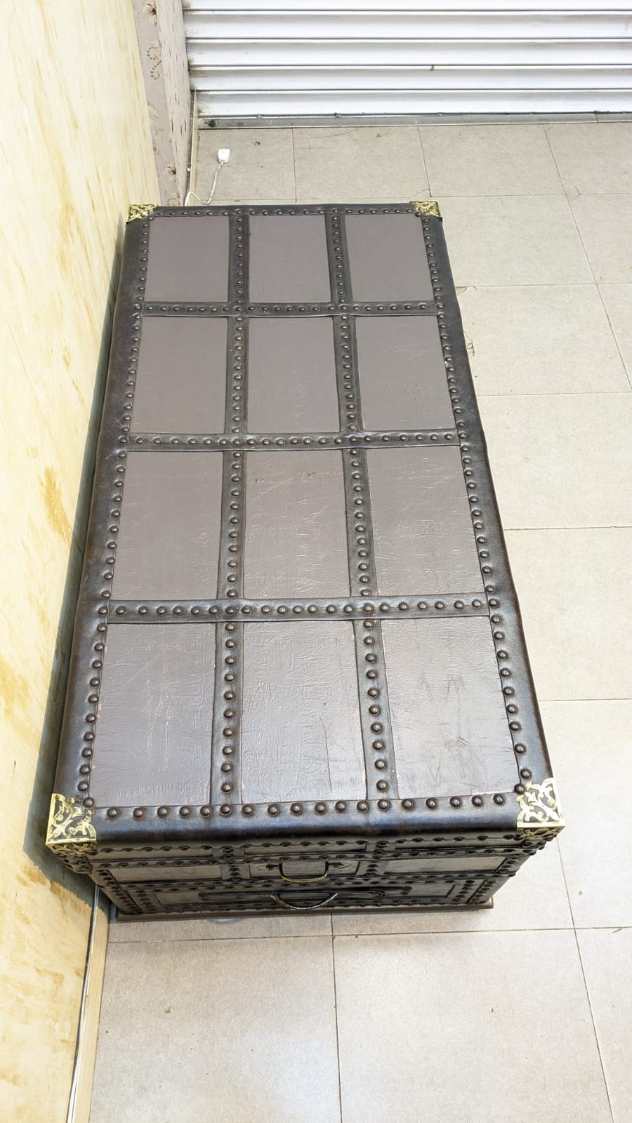 Beautiful Vintage Storage Trunk Elegant spacious
