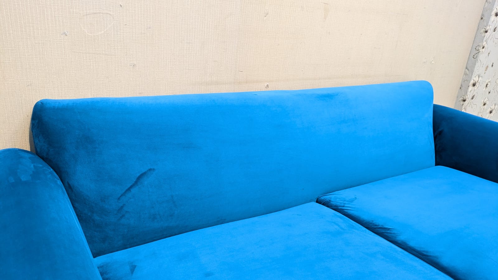 Super Comfortable 3 Seater Sofa