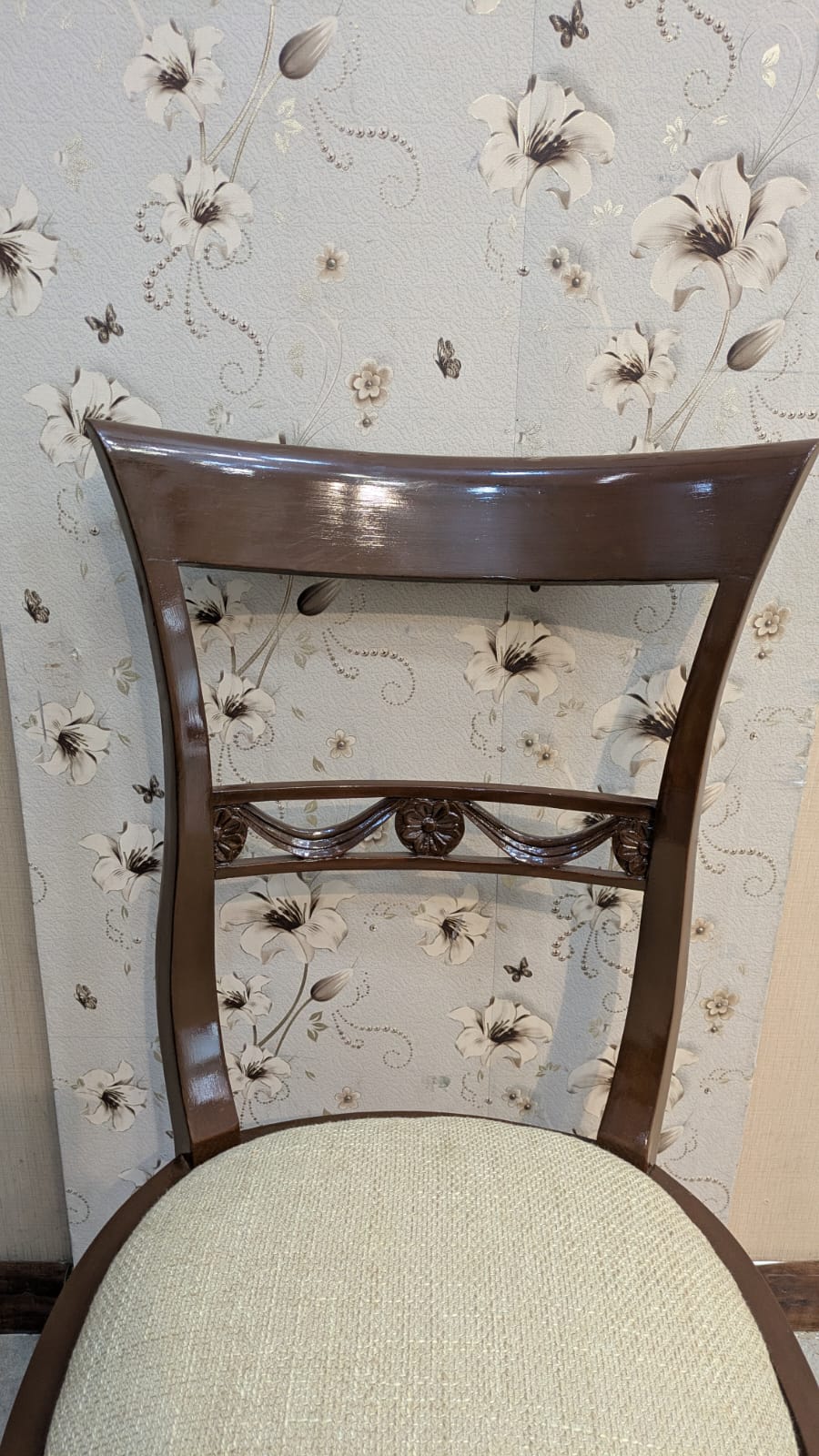 6 Seater Dining Table
