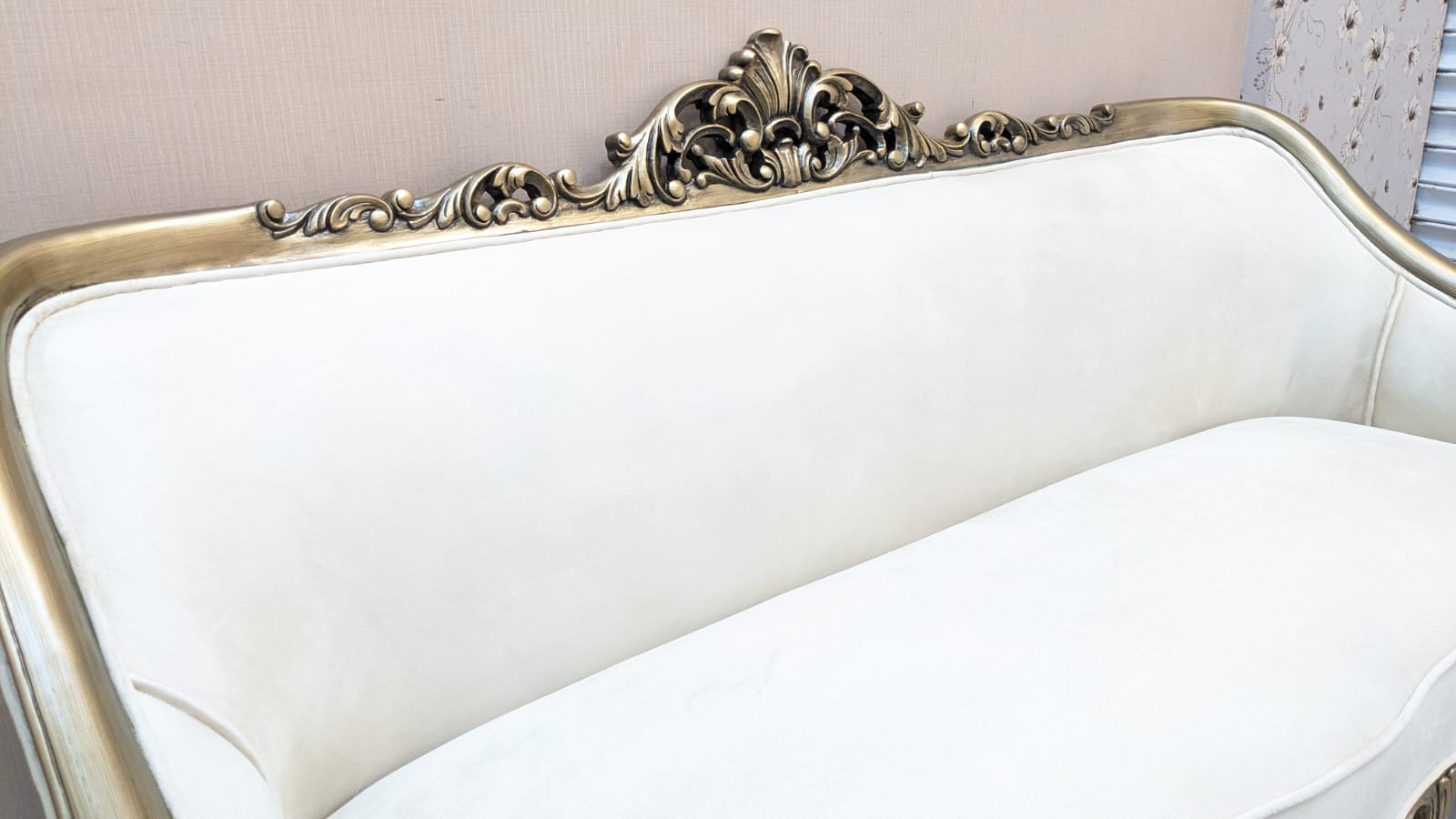 Solid Sheesham Wood 5 Seater Chinioti Sofa Set