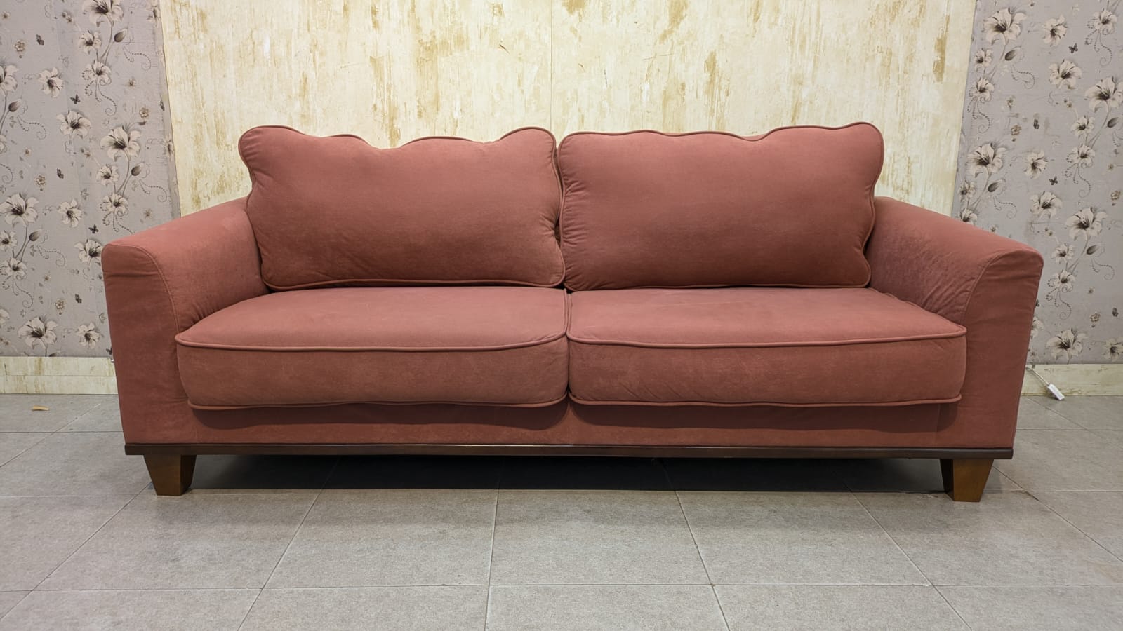 3 Seater Sofa with Cushion