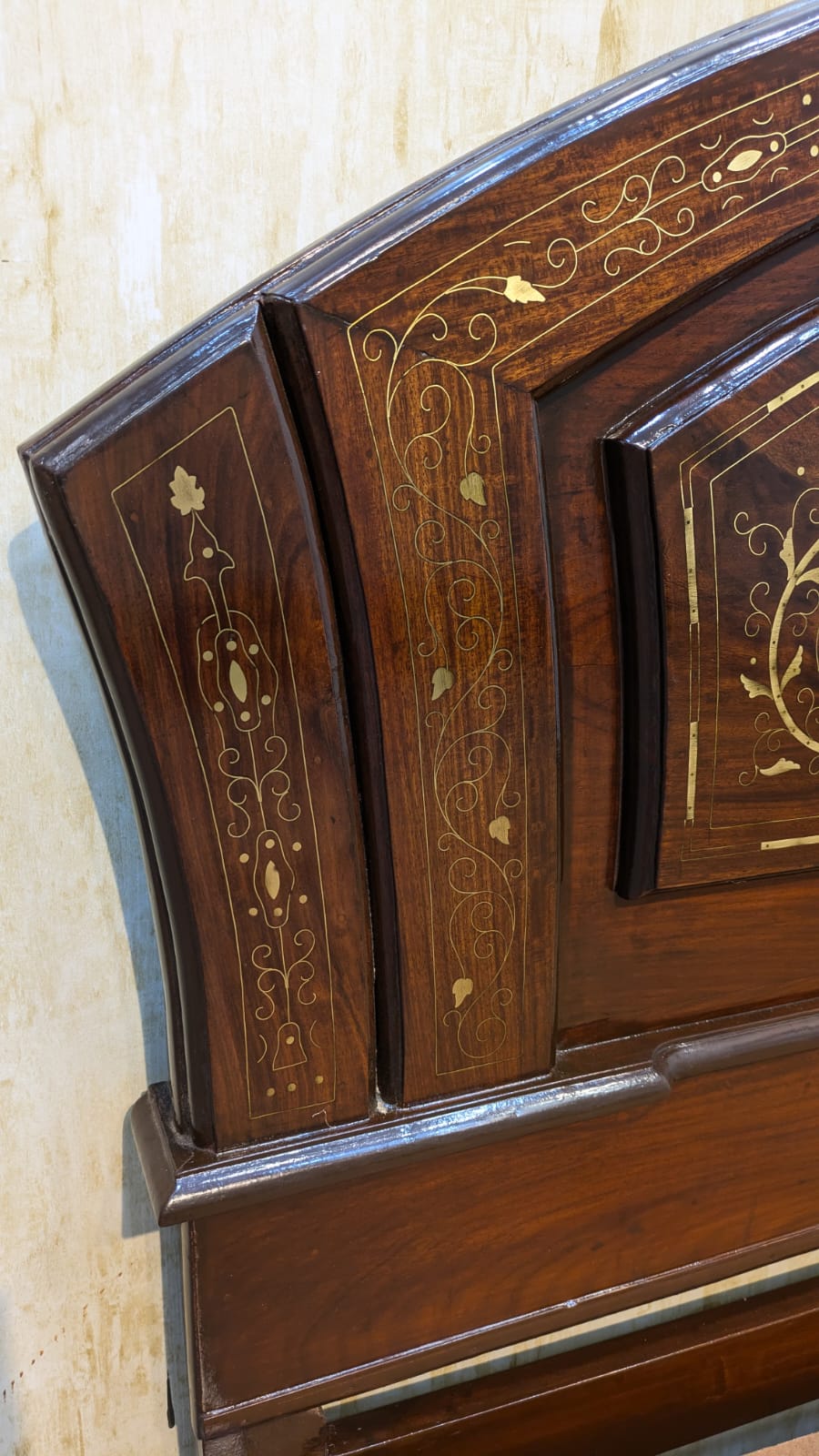 Solid Sheesham Wood Queen Size