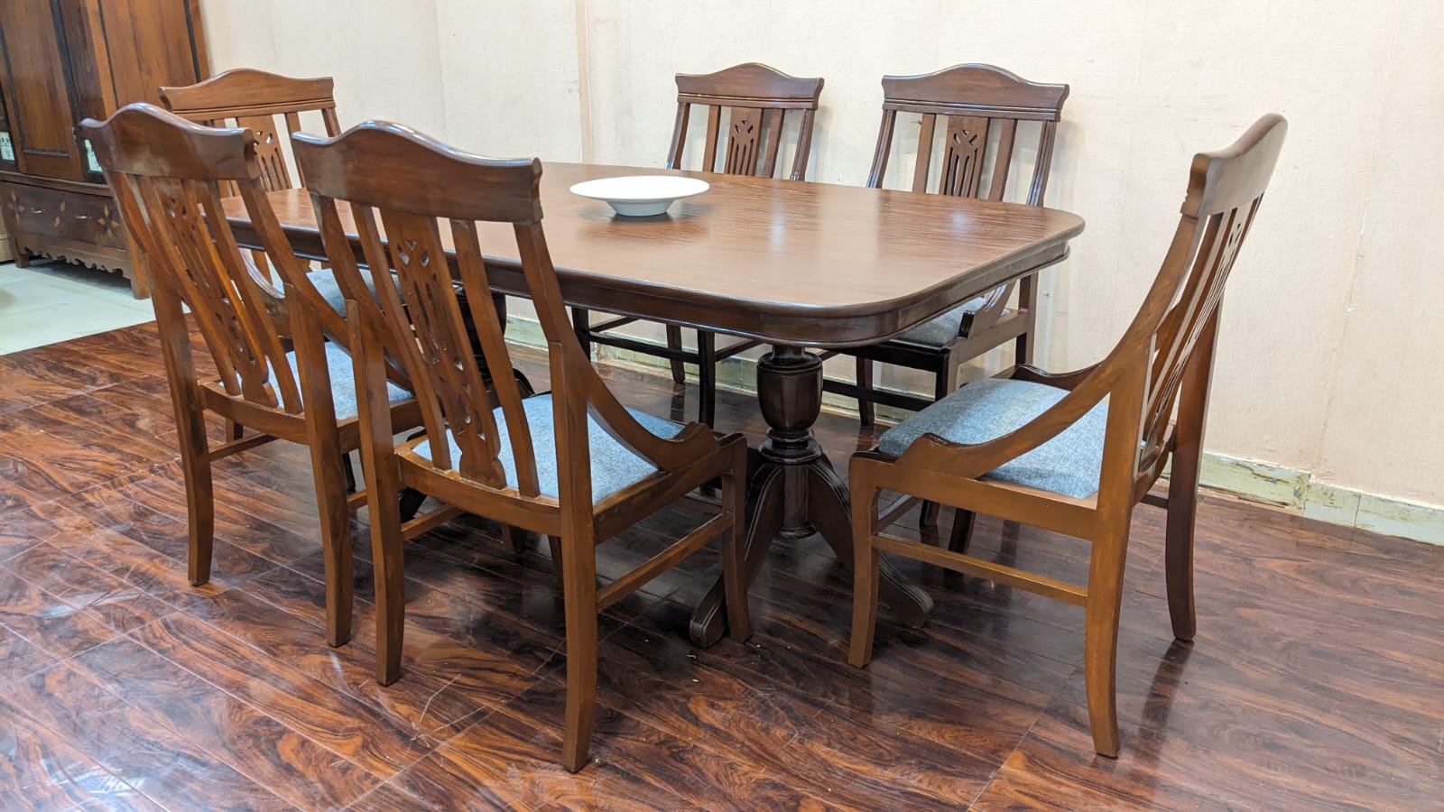 Sheesham Wood 6 Seater Dinning Table