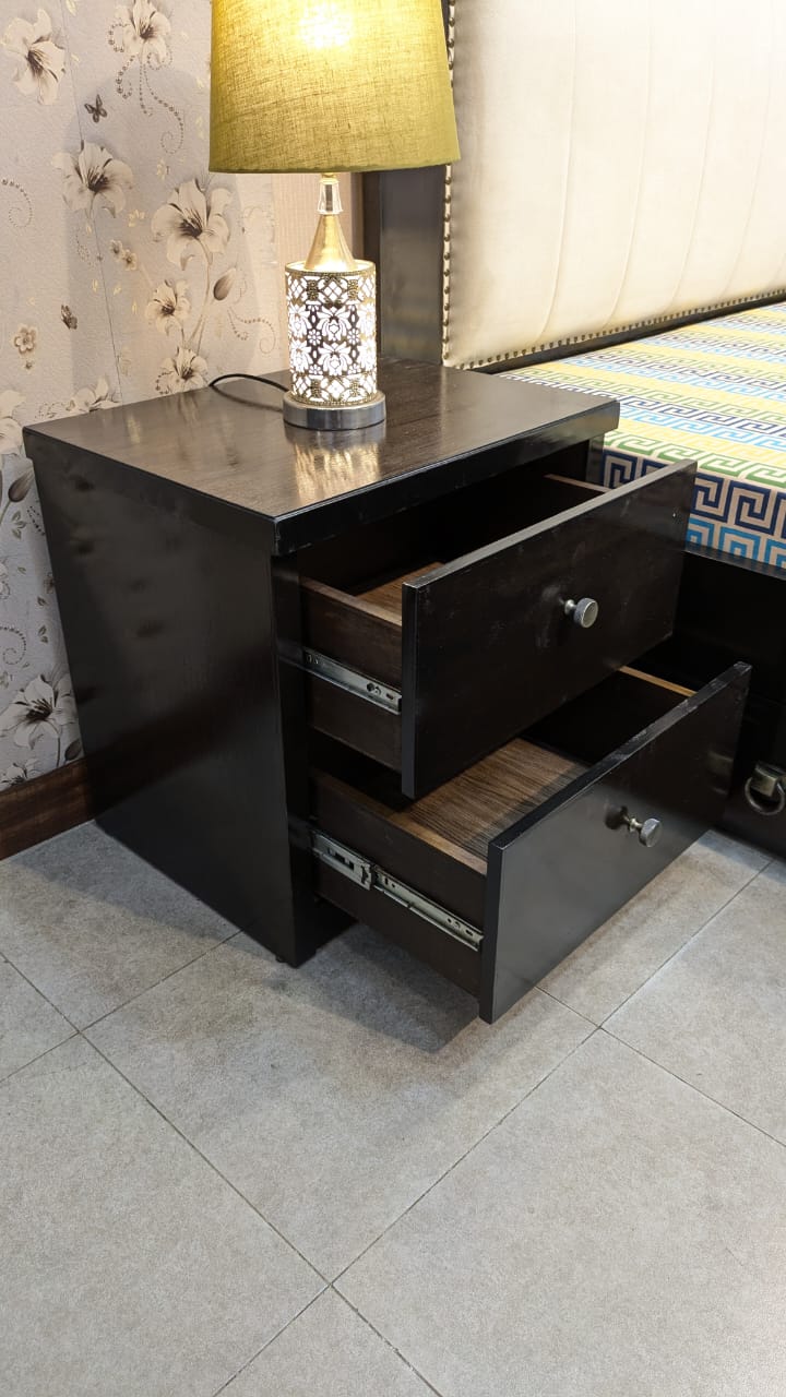 King Size Bed With Storage Drawers and 2 Side Tables