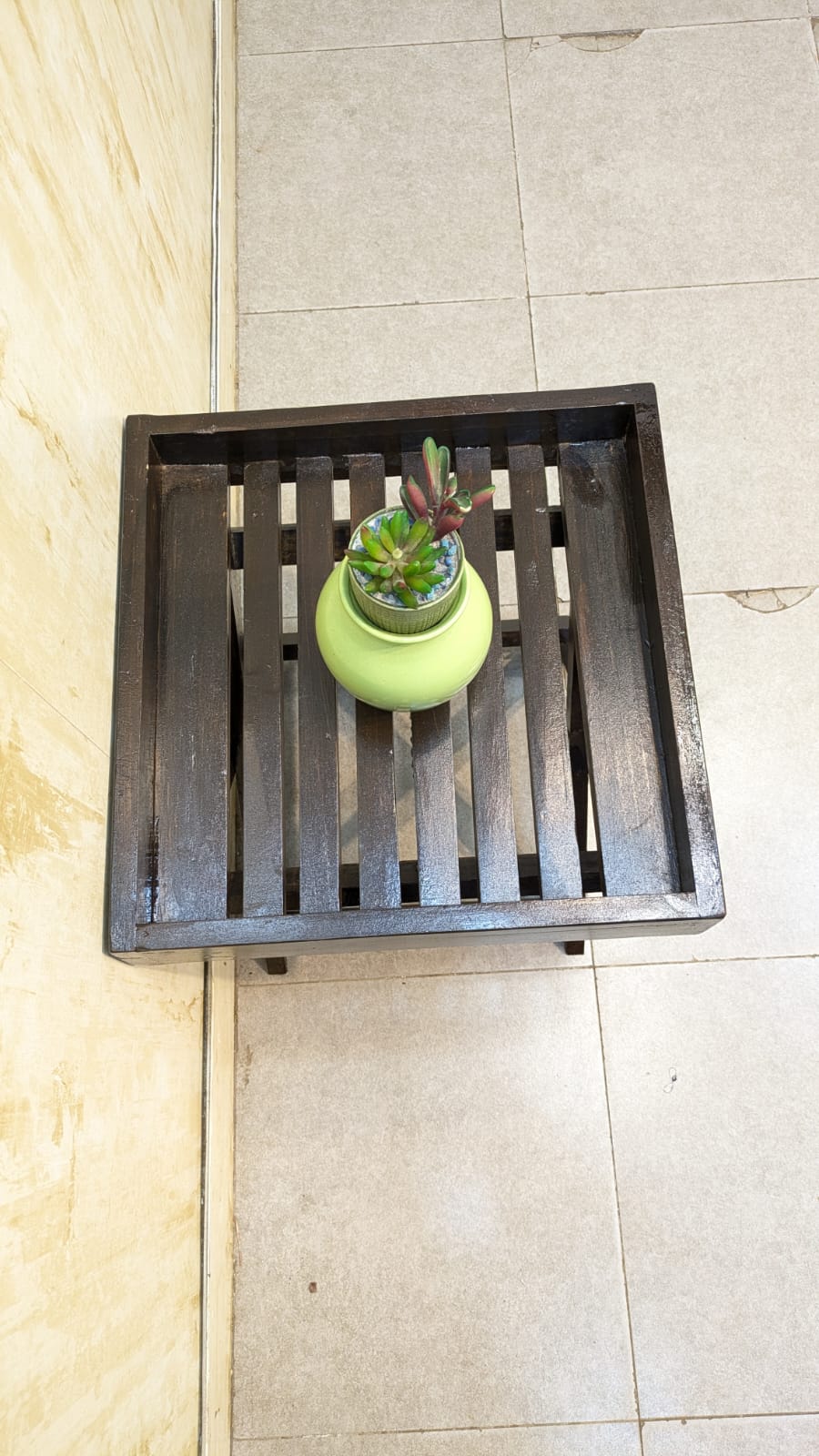 Brand New Pure Wooden Foldable Corner Table