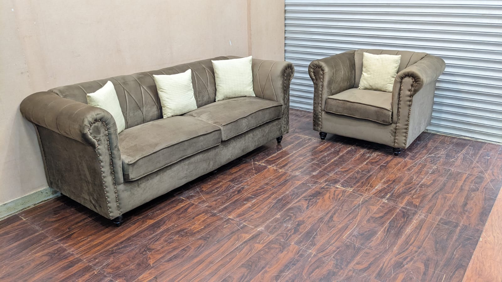 4 Seater Sofa Set