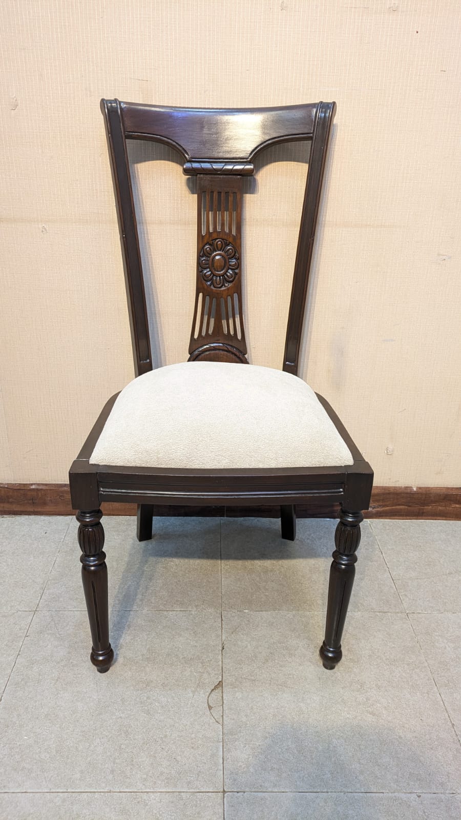 6 Seater Dining Table
