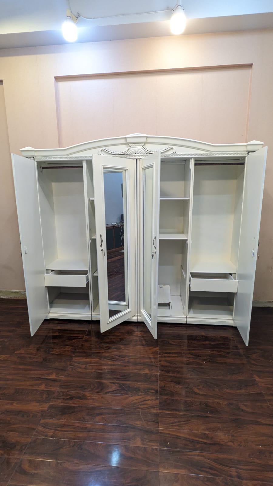 Modern Design King Size Bedroom Set