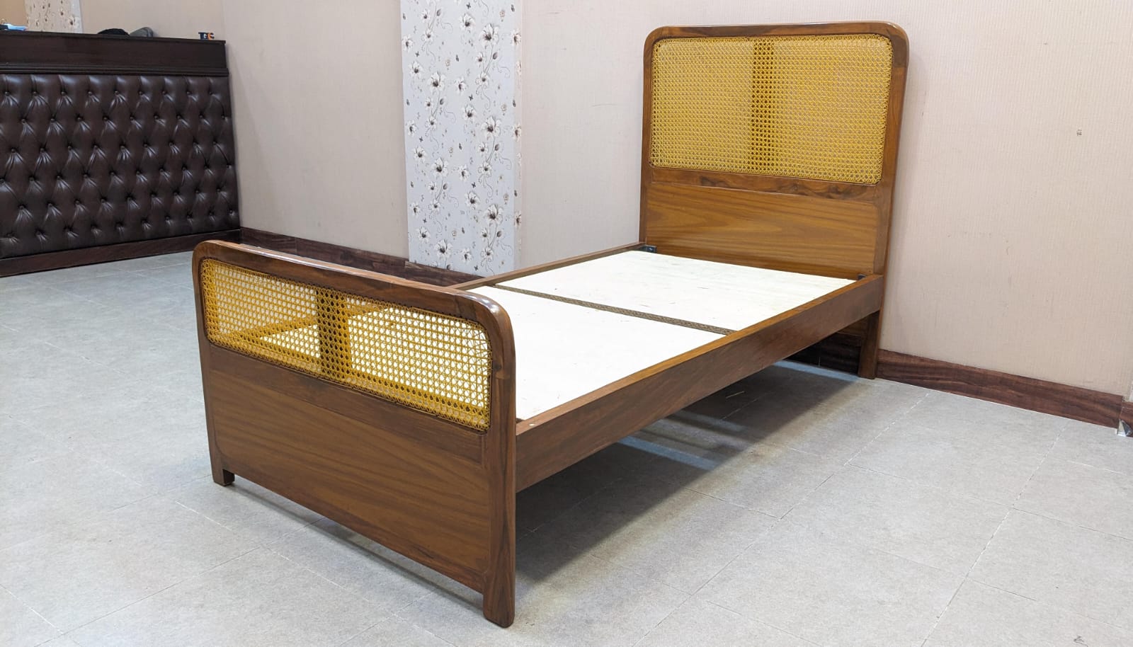 Solid Sheesham Wood Single Bed
