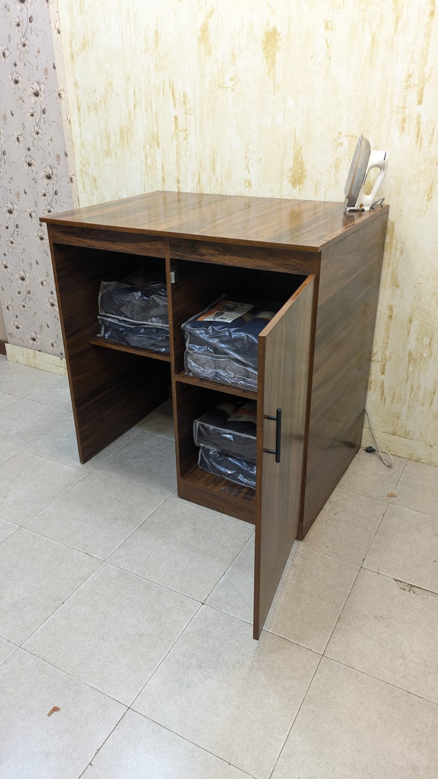 Stylish Iron Table with Storage