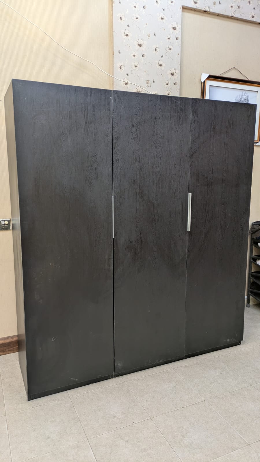 Habbit Novak King Size Bedroom Set