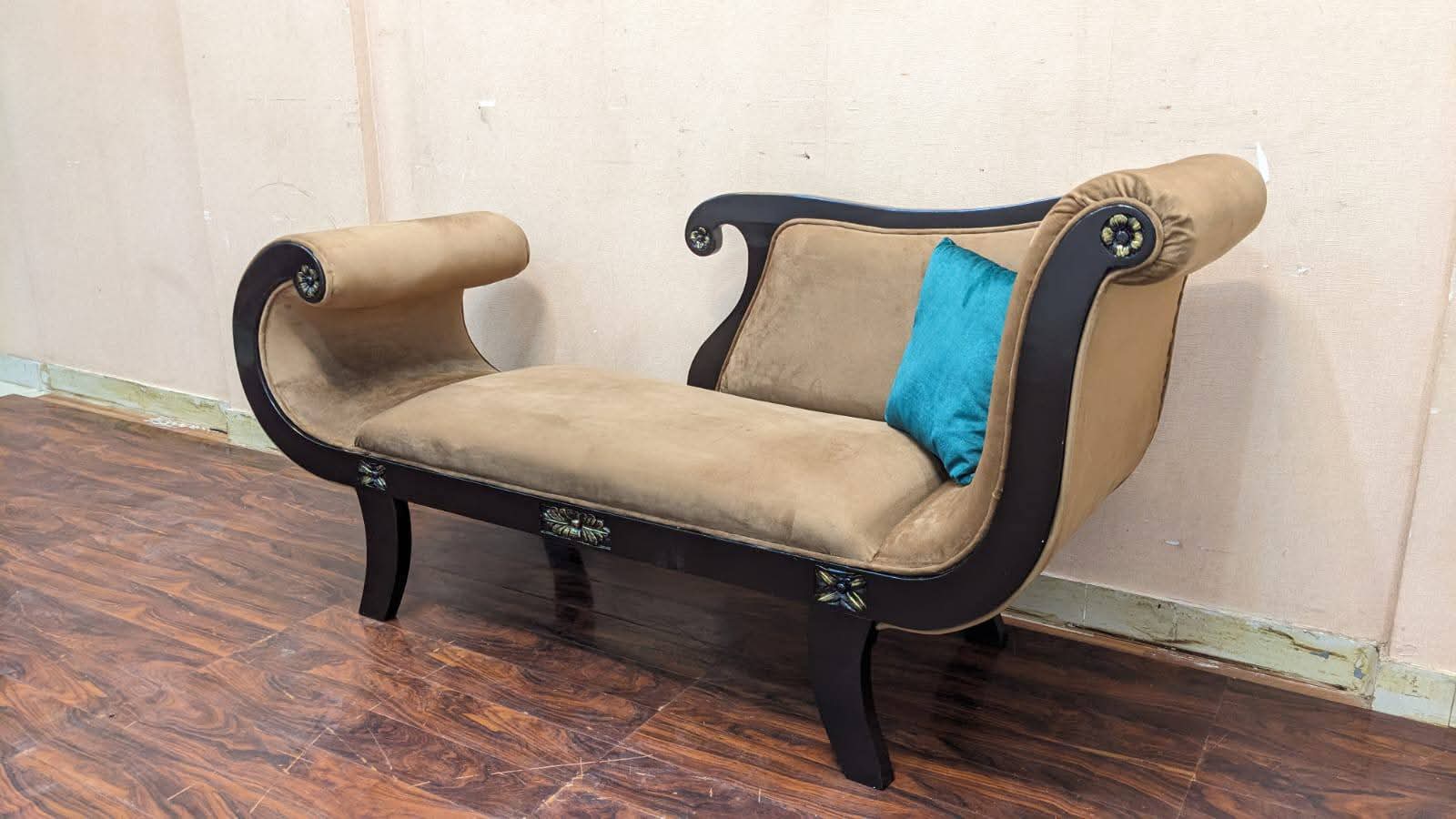 Sheesham Wood 2 Seater Diwan