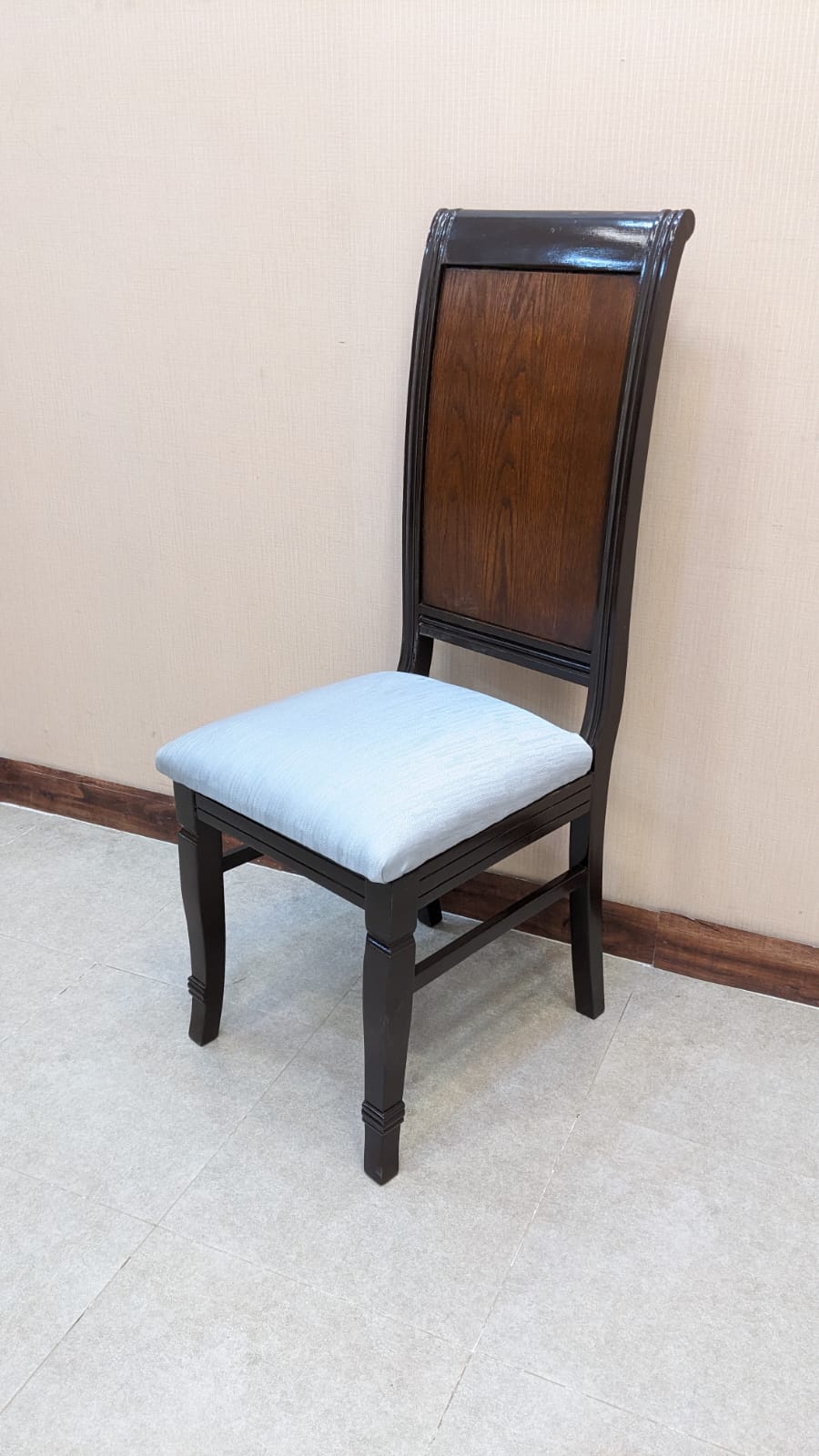 6 Seater Dining Table