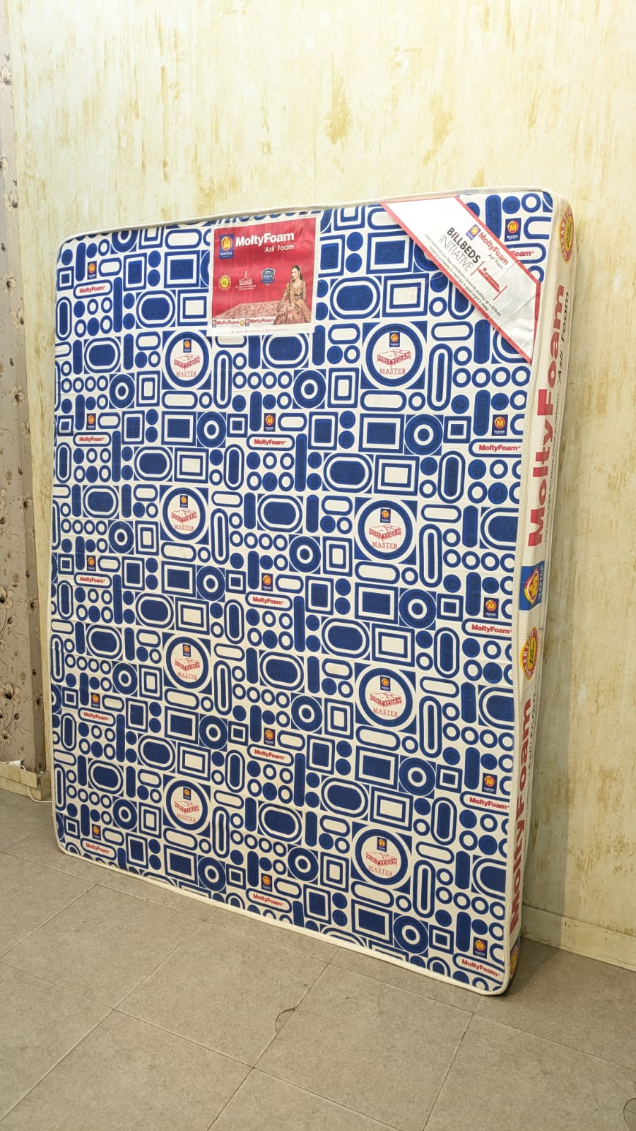 Master Molty Foam Queen Size Mattress