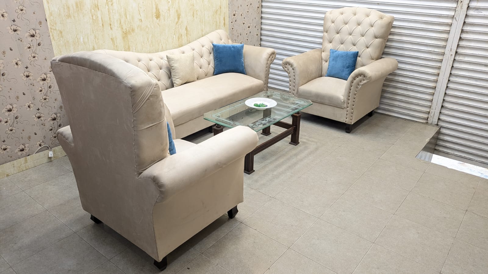 Elegant Design 5 Seater Sofa Set