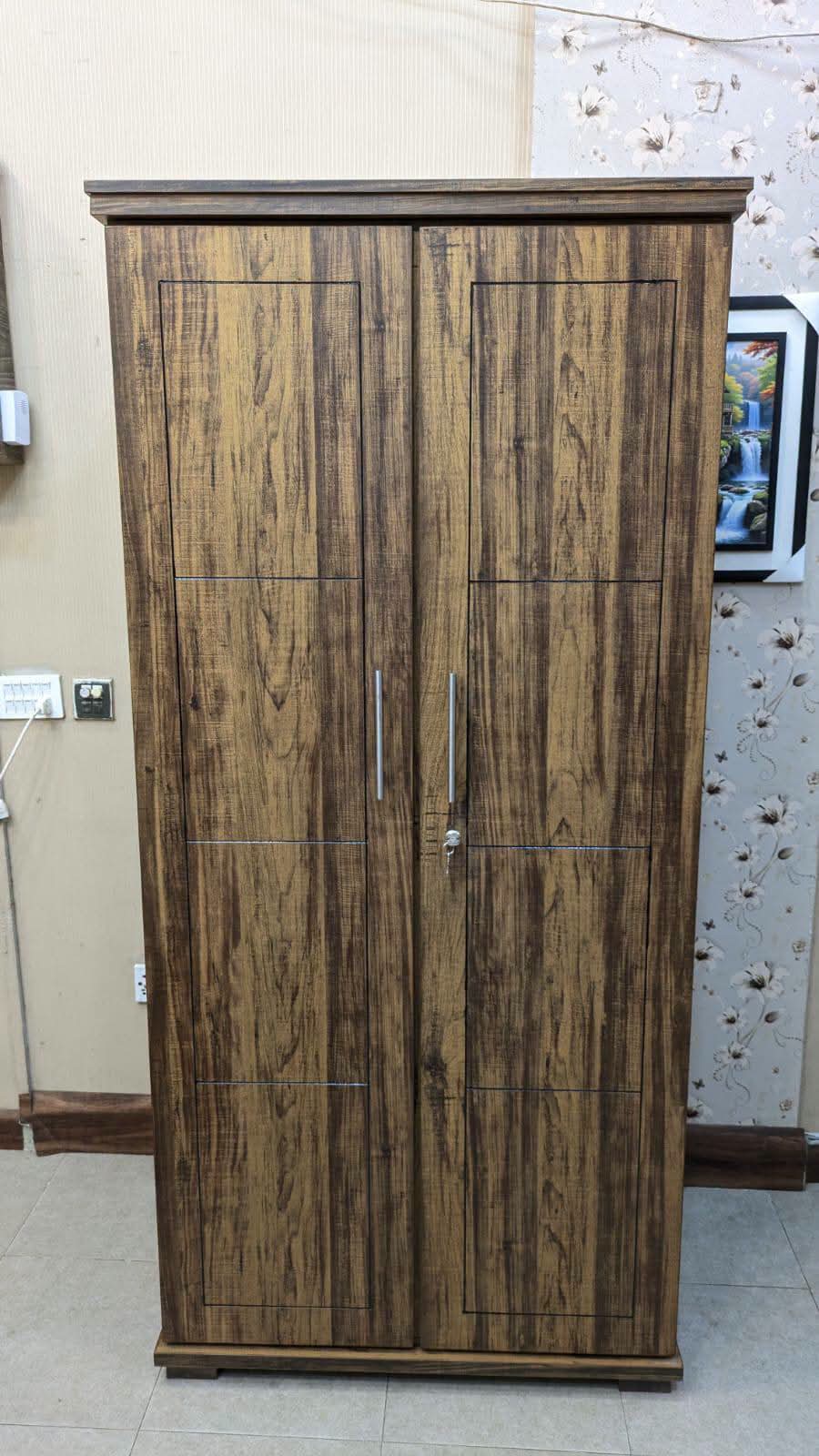 Brand New Modern King Size Complete Bedroom Set