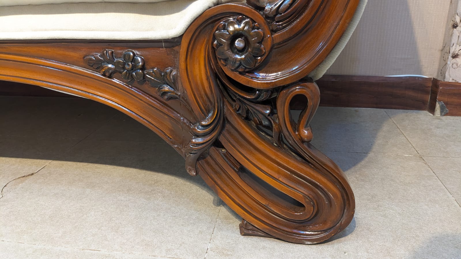 Solid Sheesham Wood 2 Seater Divan