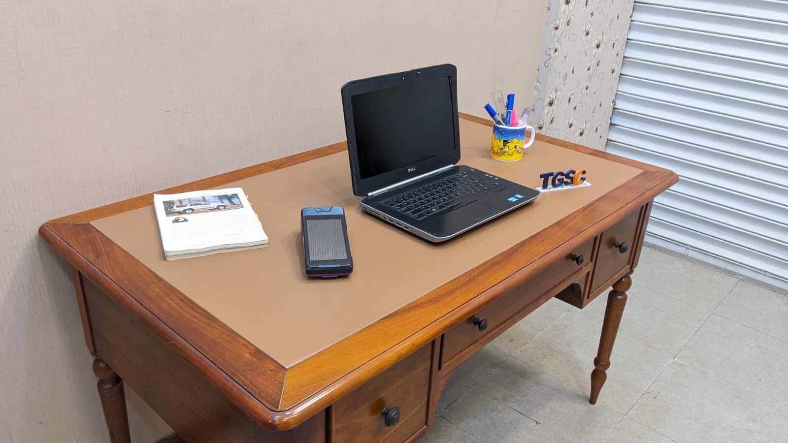 Interwood Writing Desk