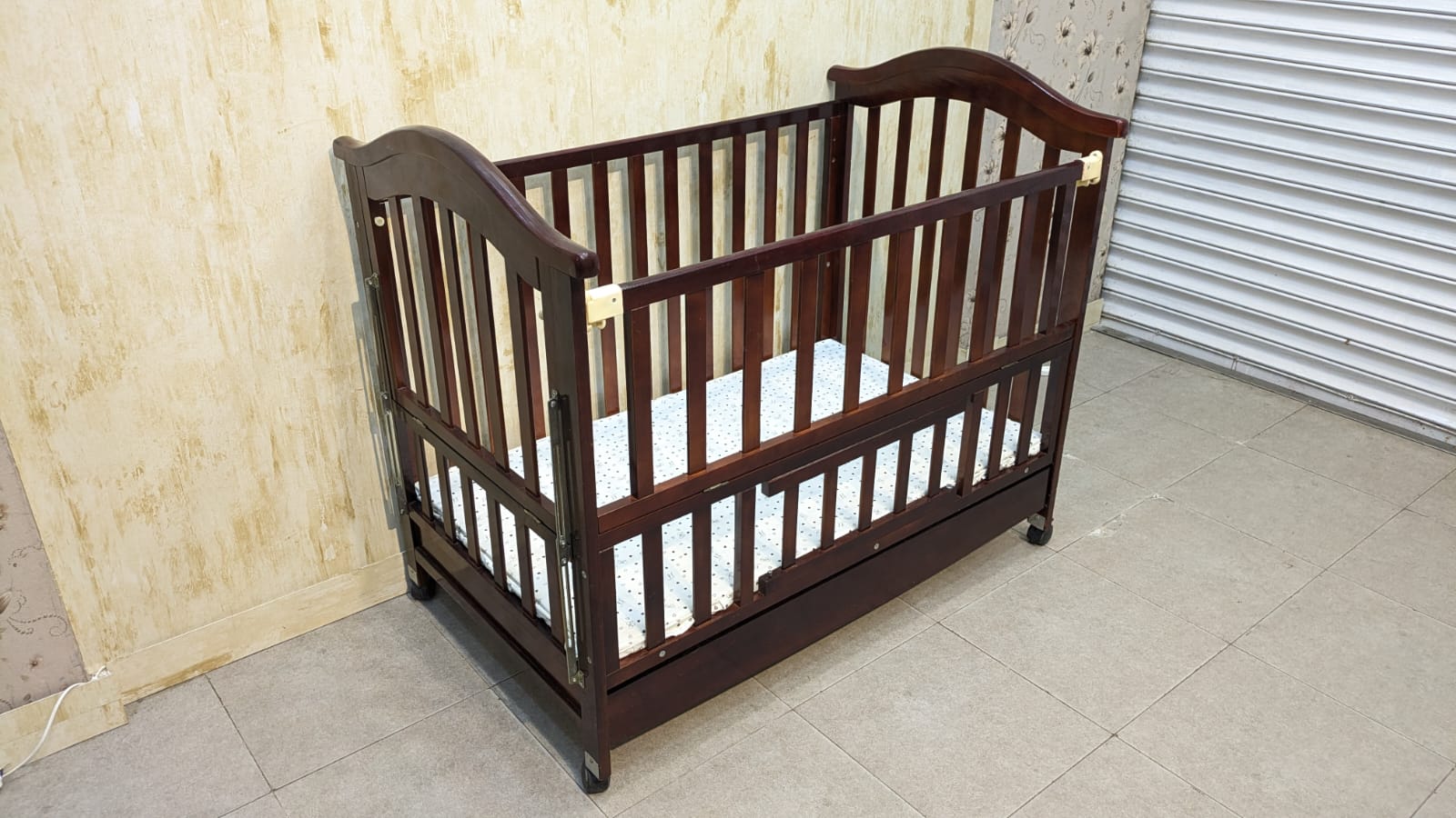 Imported Babies World Baby Cot with Mattress