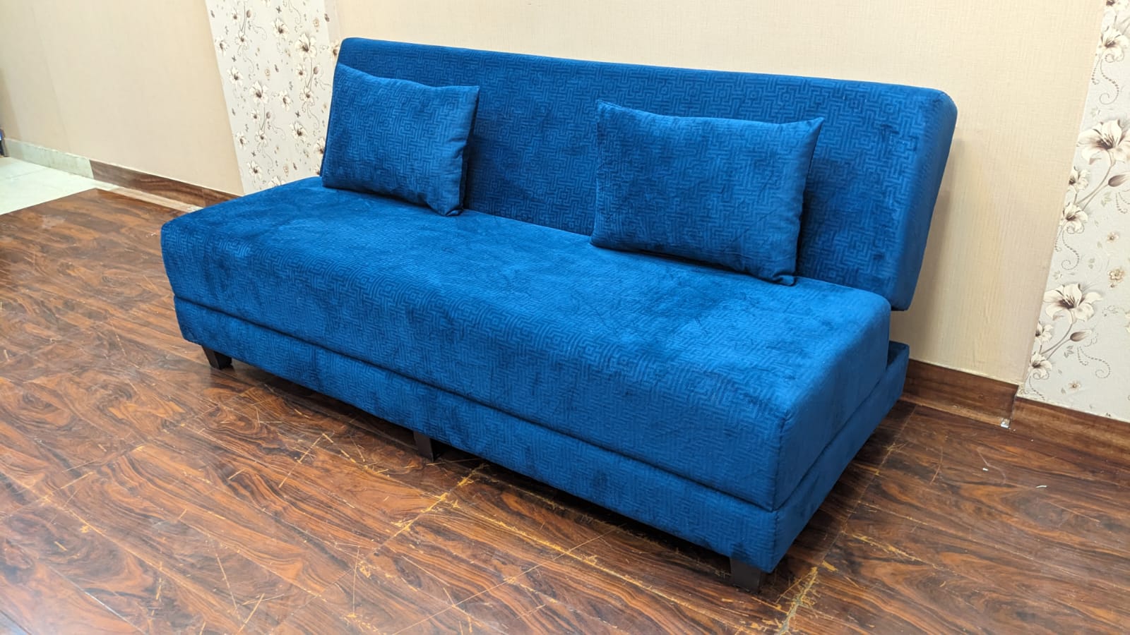 DivineCrafts Sofa Cum Bed