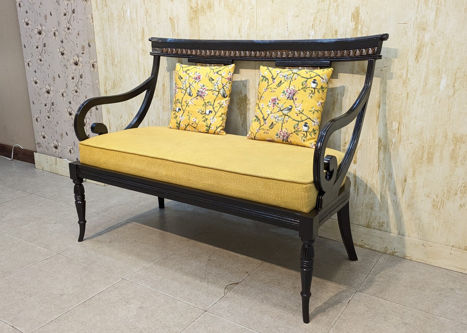 4 Seater Sofa Set