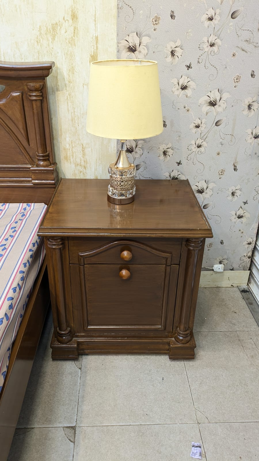 King Size Bed with 2 Side Tables