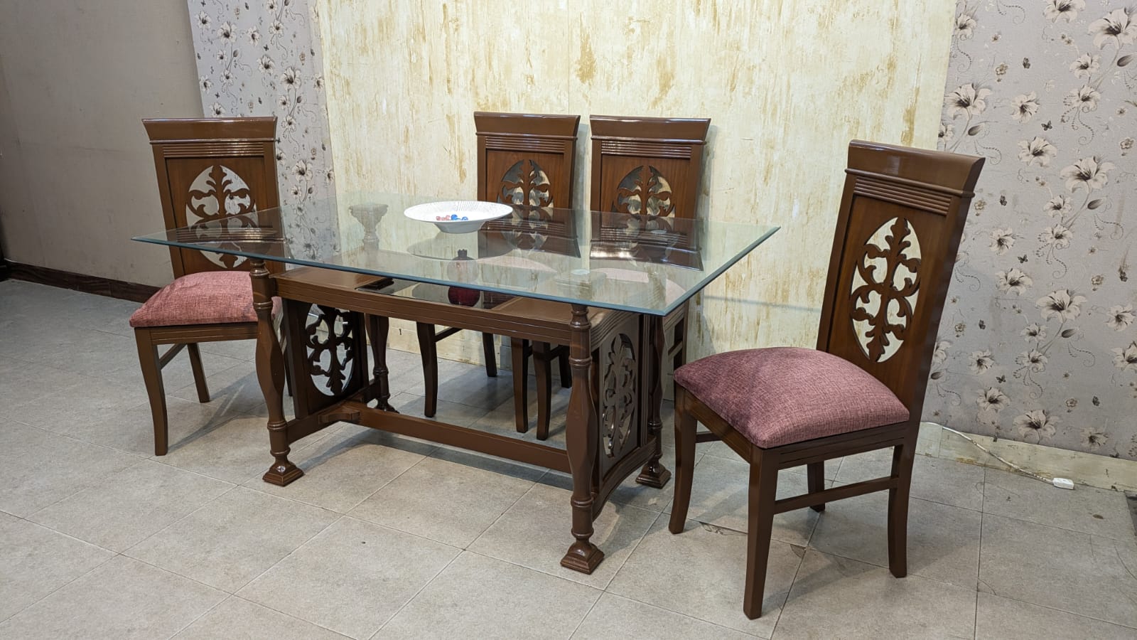 Sheesham wood 6 Seater Dining Table