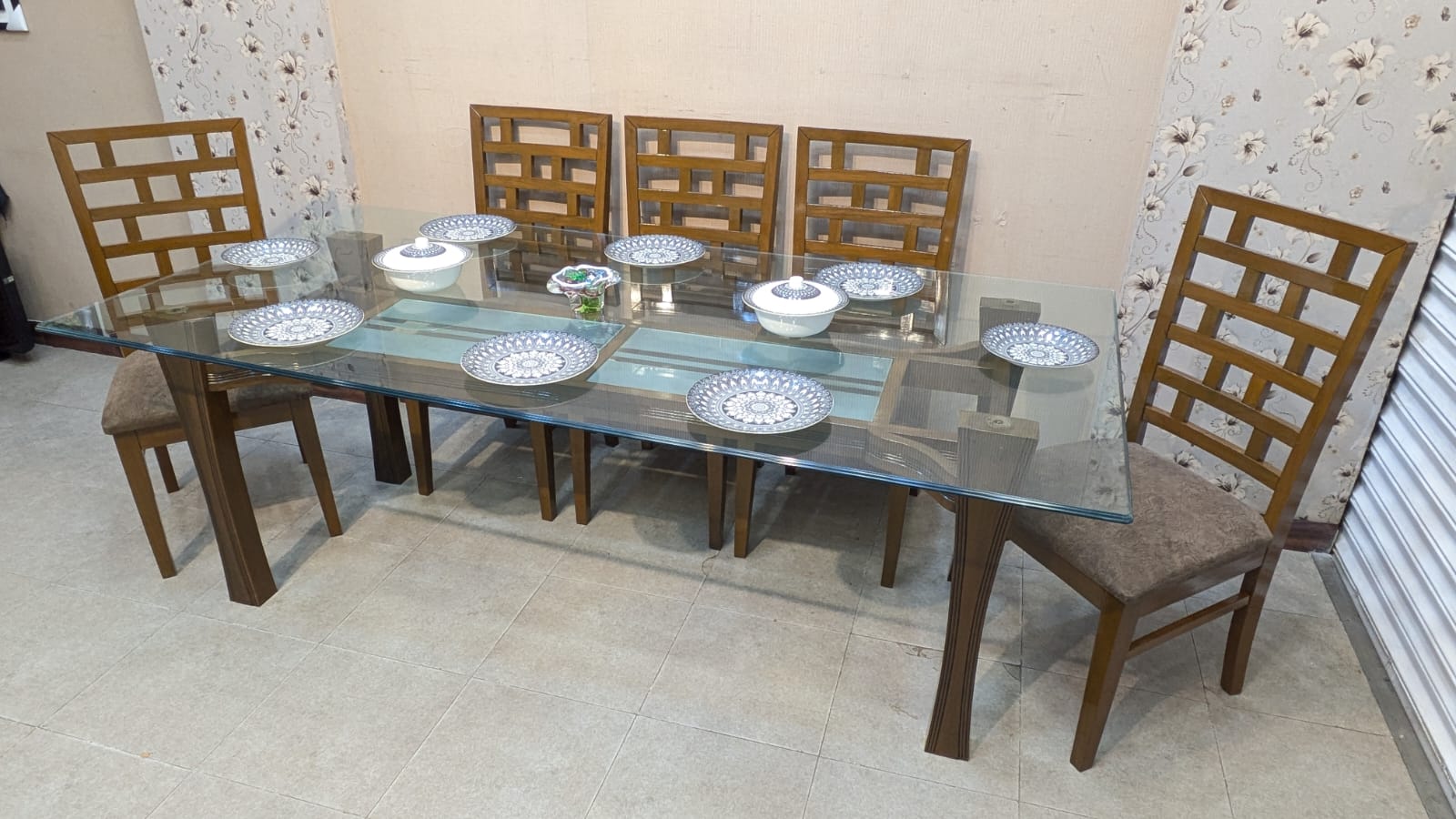Solid Sheesham Wood 8 Seater Dining Table