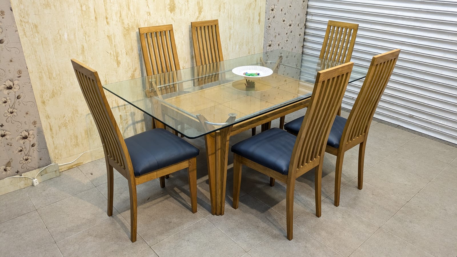 Imported 6 Seater Dining Table