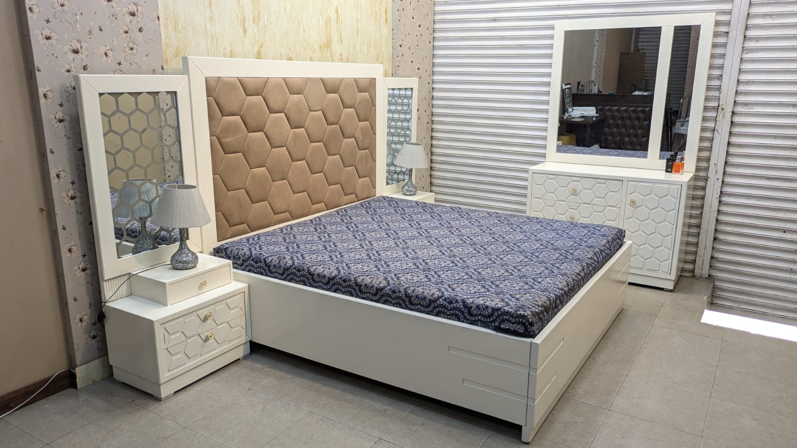 King Size Bed Room Set