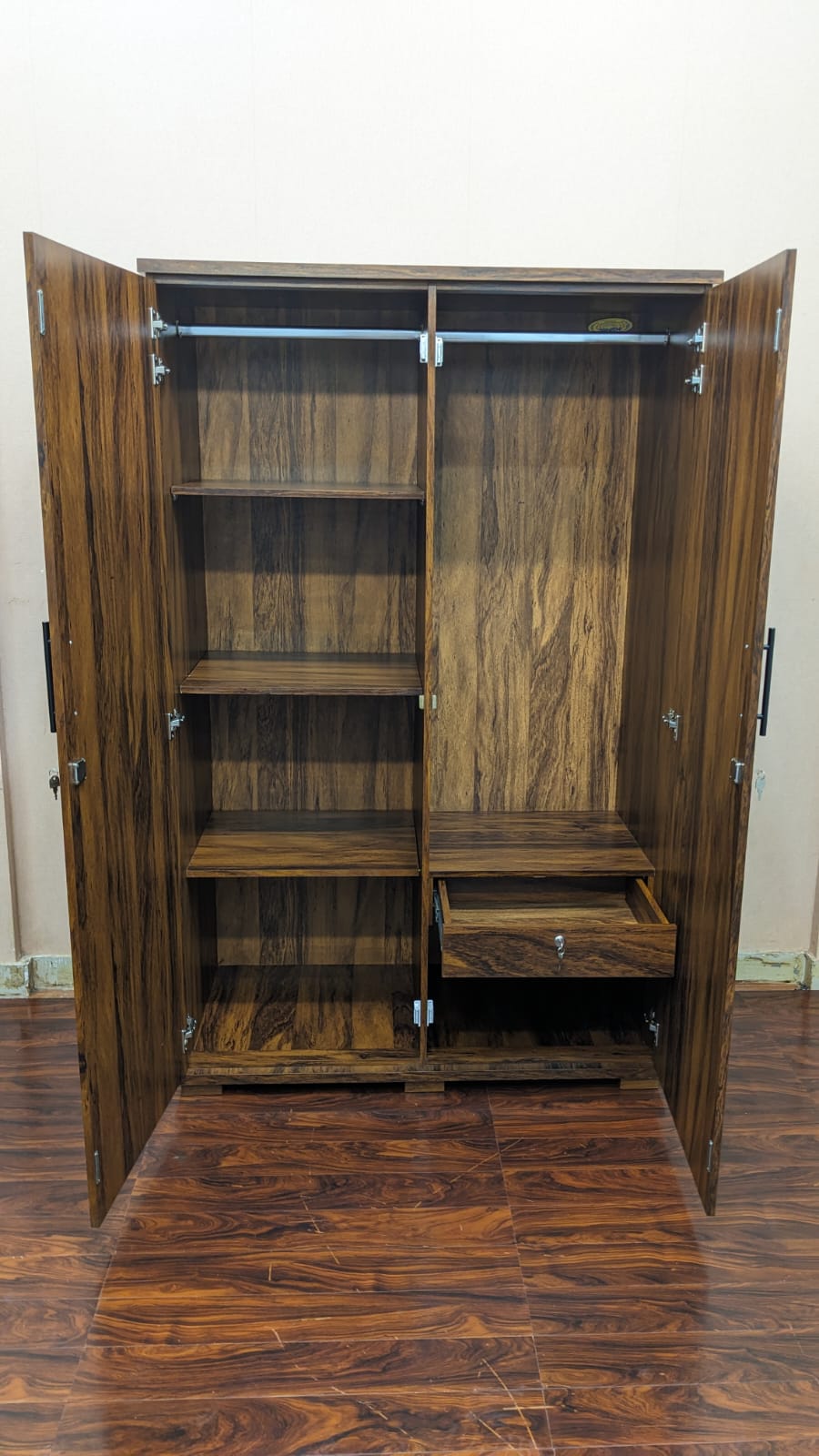DivineCrafts New 2 Door Almirah